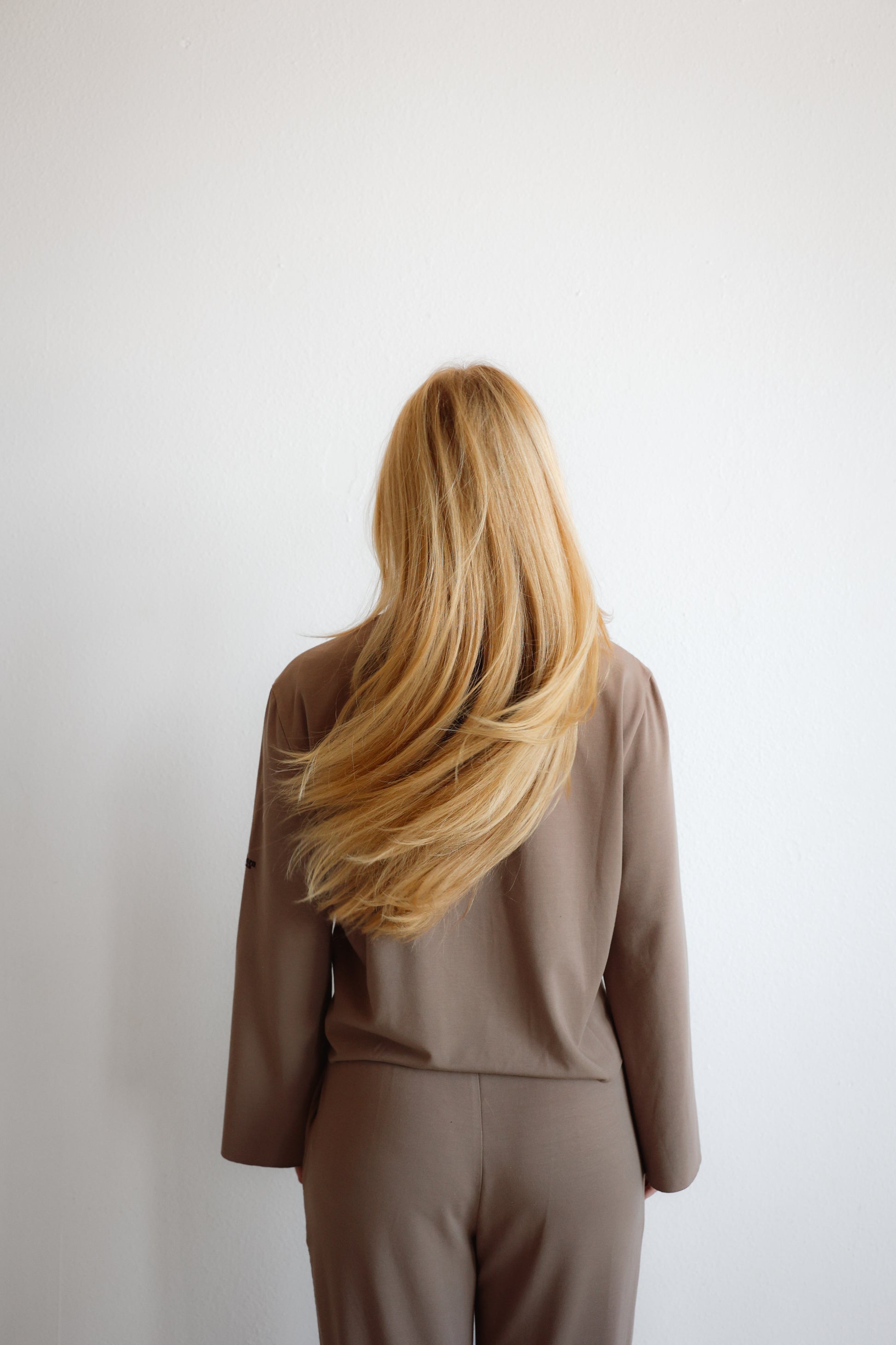 Ringside Flare Crewneck